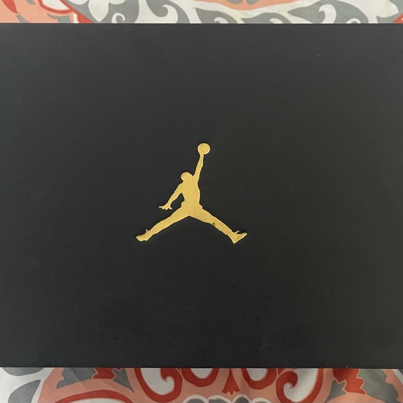 Authentic Retro Air Jordan I 10.5 Men’s main image 6